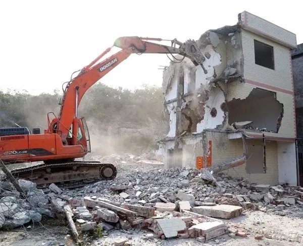 金山屯建筑物拆除